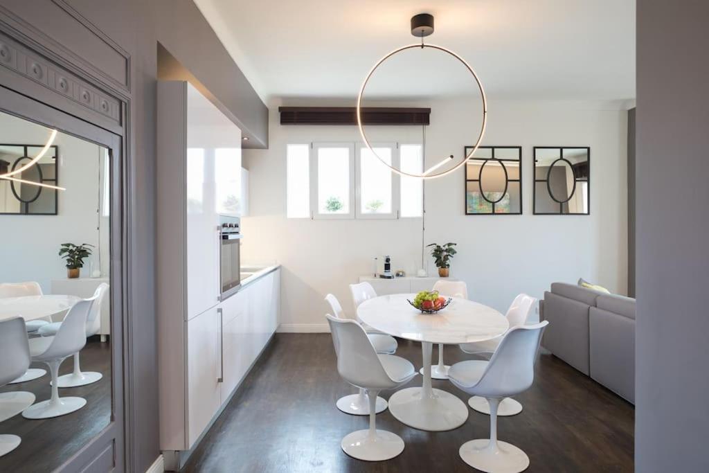 #24 Marie-Claire Suite Sea View/Balcony/Ac/5Min Port Villefranche-sur-Mer Bagian luar foto