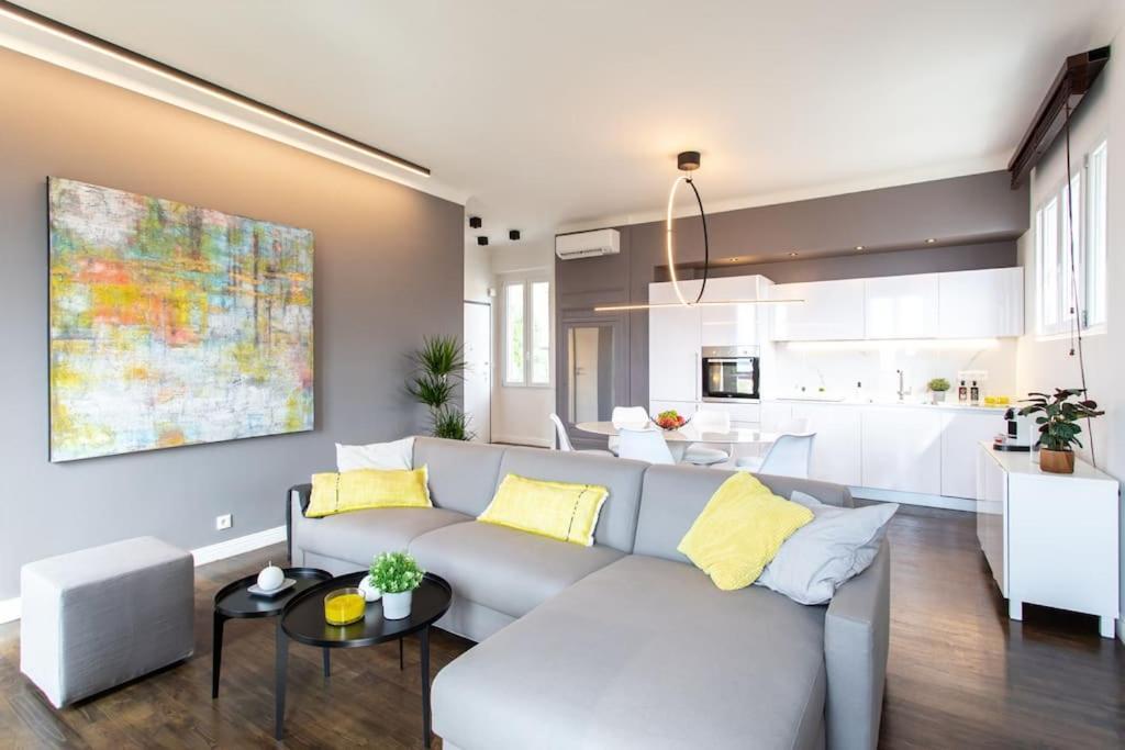 #24 Marie-Claire Suite Sea View/Balcony/Ac/5Min Port Villefranche-sur-Mer Bagian luar foto